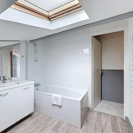 Appartement Grand T3 Centre Jaude 6 Personnes *